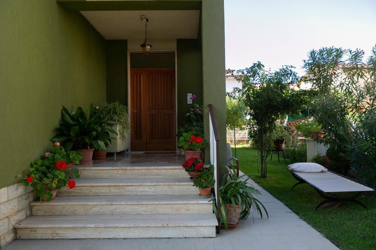 Appartamento Casa Vacanze Enjoy Assise Extérieur photo